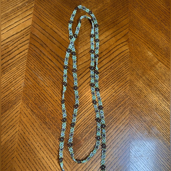 Layered Beads Flower Necklace - Picture 1 of 4
